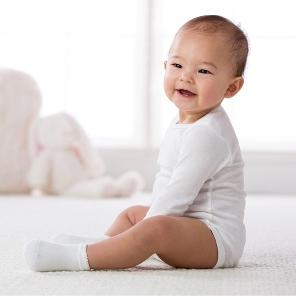 Gerber White Long Sleeve Onesie - Picture 6 of 11